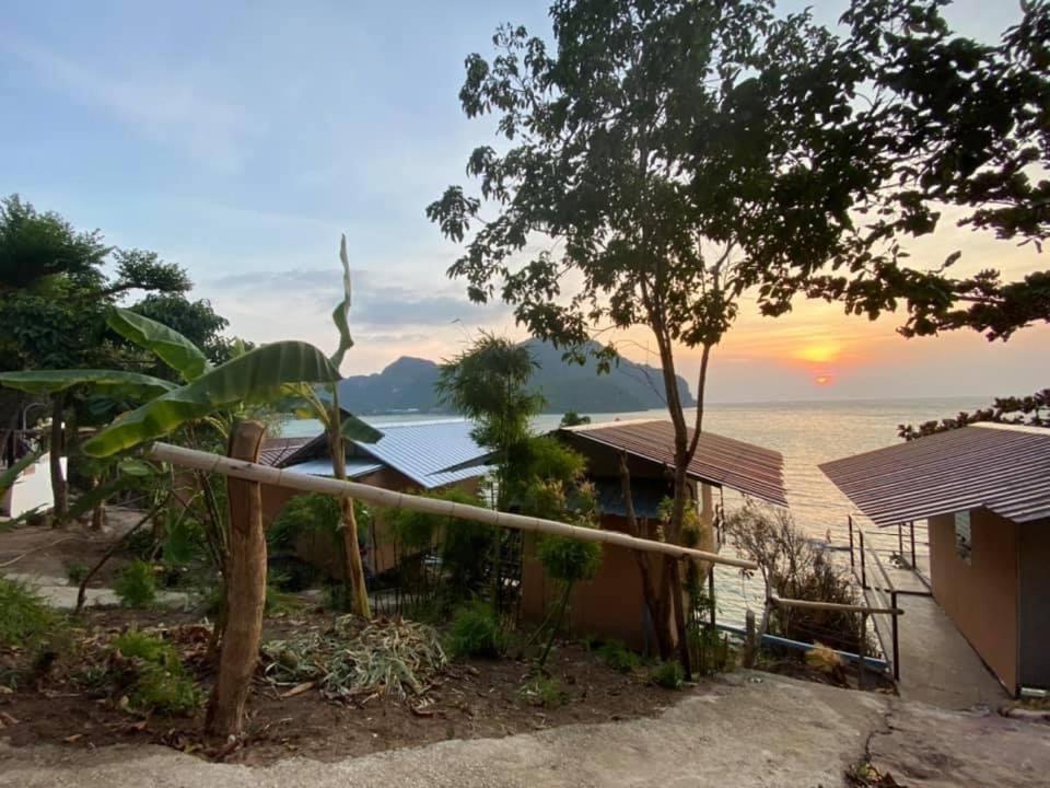 Phi Phi Seaside Bungalow Exteriér fotografie
